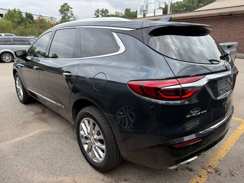 Used 2021 Buick Enclave Essence w/ Trailering Package, 5000 lbs. FWD image 4