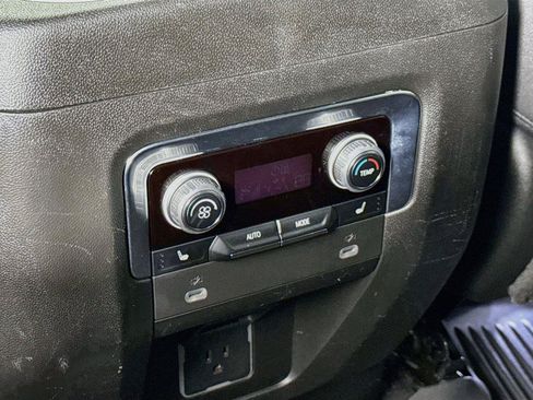 Used 2023 Chevrolet Tahoe Premier RWD image 36