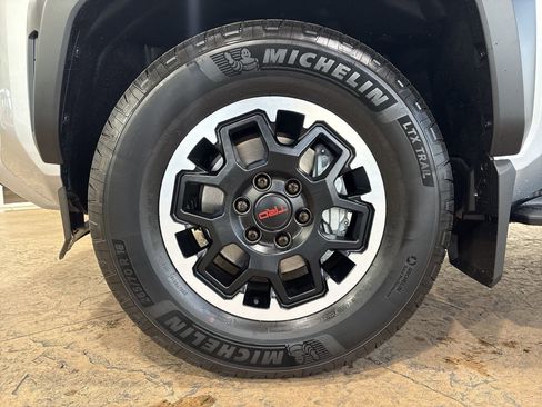 New 2026 Toyota 4Runner TRD Off-Road Premium image 10