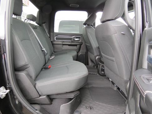 Used 2026 RAM 2500 Big Horn AWD/4WD image 13