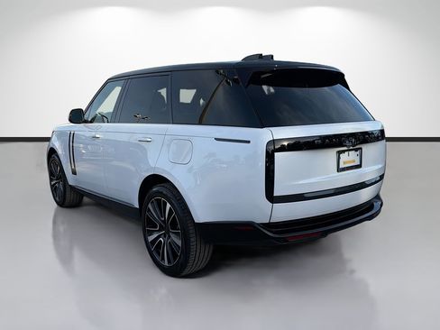 New 2026 Land Rover Range Rover SE AWD/4WD image 3