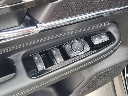 New 2026 Lincoln Corsair Reserve w/ Jet Appearance Package image 10