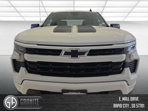 Used 2024 Chevrolet Silverado 1500 RST w/ Rally Edition AWD/4WD image 9
