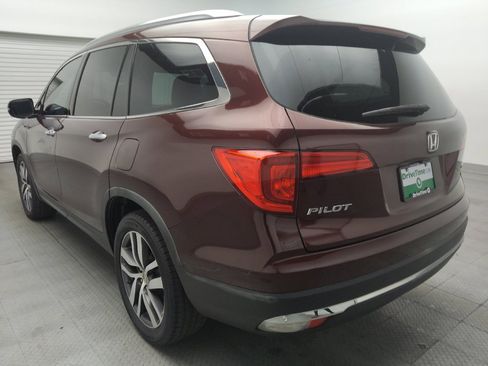Used 2017 Honda Pilot Touring image 5
