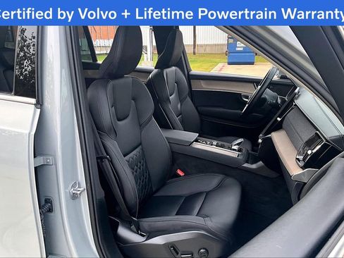 Certified 2025 Volvo XC90 B6 Plus image 10