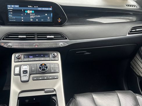 Used 2020 Hyundai Palisade Limited image 30