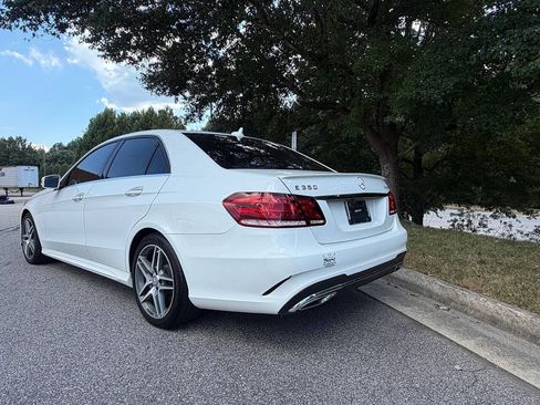Used 2014 Mercedes-Benz E 350 4MATIC Sedan w/ Premium 1 Package image 10