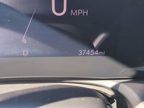 Used 2024 Buick Encore GX Sport Touring w/ Comfort Package image 27