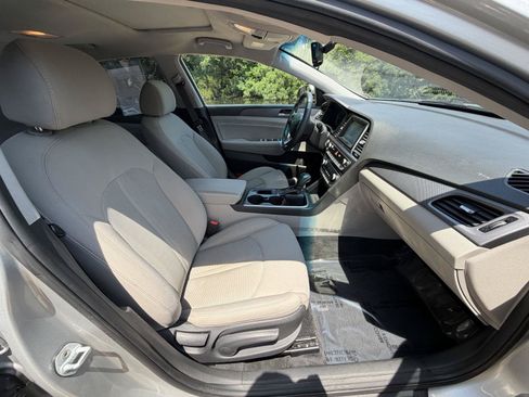 Used 2019 Hyundai Sonata FWD image 13