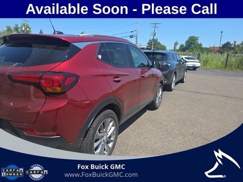 Used 2023 Buick Encore GX Essence w/ Experience Buick Package AWD/4WD image 3