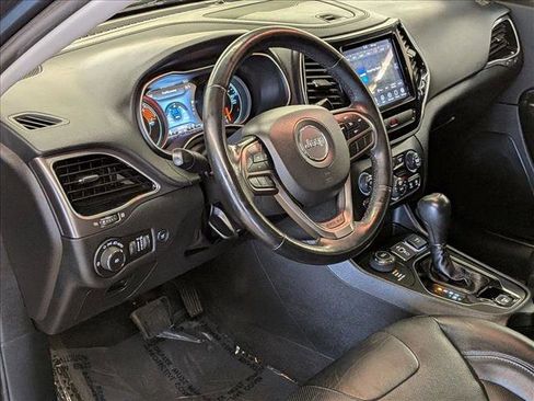 Used 2020 Jeep Cherokee Limited AWD/4WD image 10