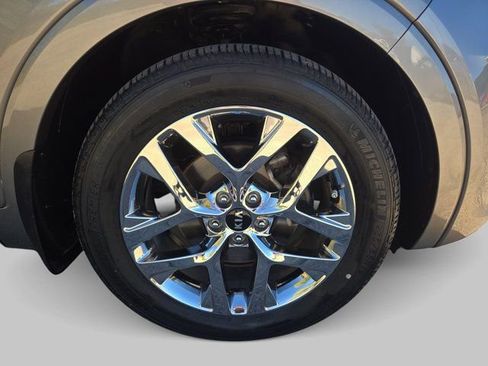 Used 2019 Kia Sorento SX w/ Limited image 40