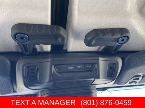 New 2025 Jeep Gladiator Sport AWD/4WD image 28