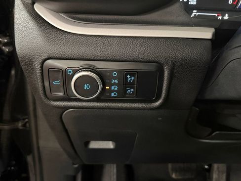 Used 2023 Ford Explorer XLT w/ Equipment Group 202A image 32