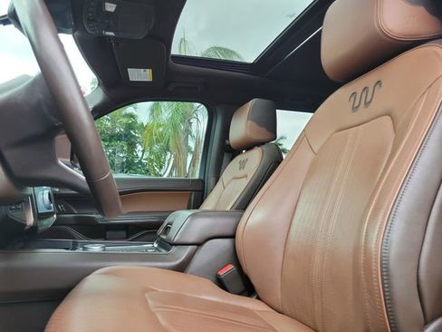 Certified 2023 Ford Expedition Max King Ranch RWD image 19