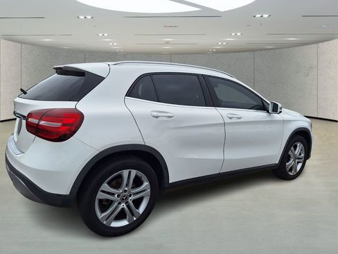Used 2019 Mercedes-Benz GLA 250 image 4