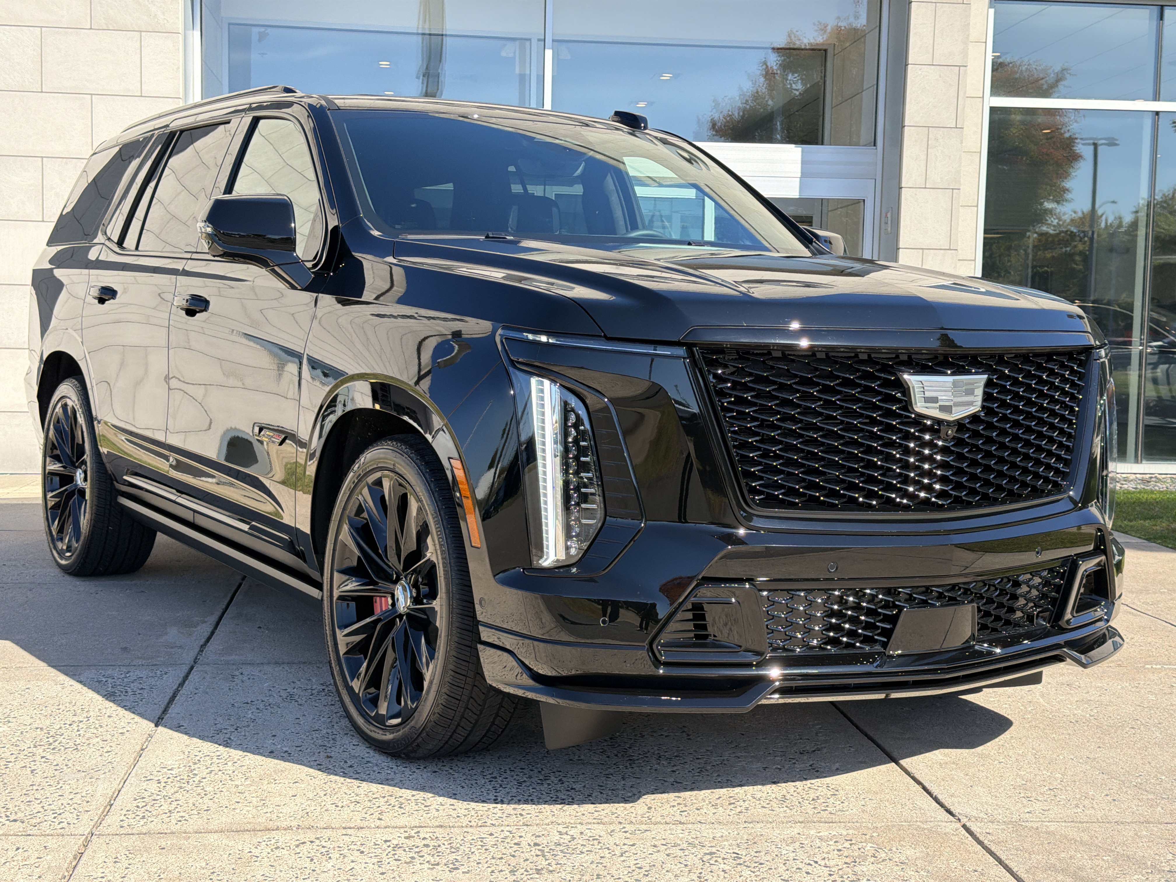 Used 2026 Cadillac Escalade V AWD/4WD image 2
