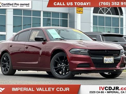 Certified 2017 Dodge Charger SE w/ Blacktop Package RWD image 1