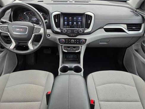 Certified 2024 GMC Terrain SLE w/ Driver Convenience Package FWD image 15