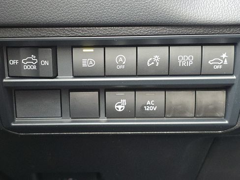 New 2026 Toyota Tundra Limited AWD/4WD image 15