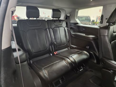 Used 2022 Jeep Grand Cherokee L Limited w/ MOPAR Finishing Package image 32