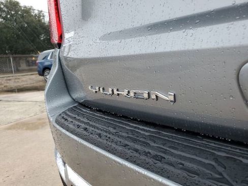 New 2026 GMC Yukon XL Denali image 8