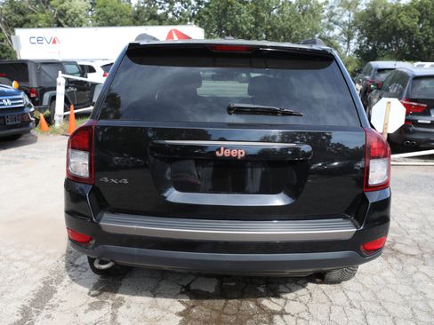 Used 2016 Jeep Compass 75th Anniversary w/ Power Value Group image 8