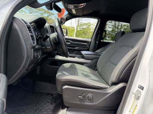 Used 2022 RAM 1500 Big Horn AWD/4WD image 17