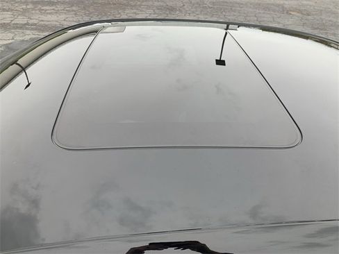 Certified 2018 Chevrolet Camaro SS image 19