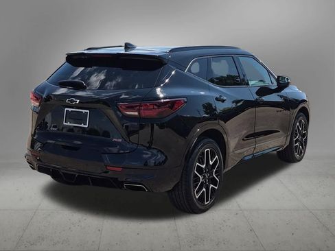 Used 2023 Chevrolet Blazer RS FWD image 6