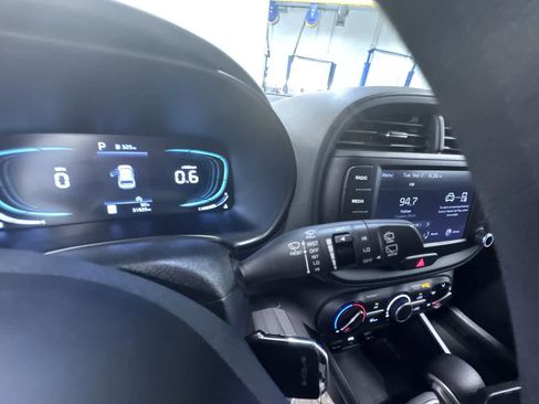 Used 2023 Kia Soul LX w/ Option Group 015 image 19