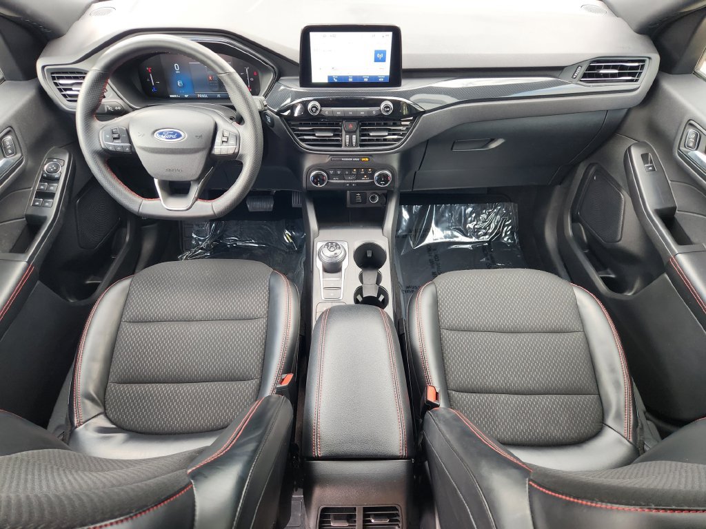 Used 2025 Ford Escape ST-Line FWD image 25