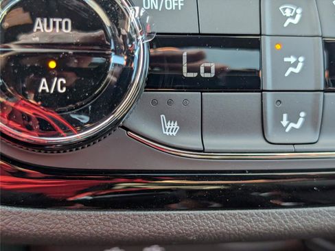 New 2026 Buick Envista Sport Touring FWD image 23