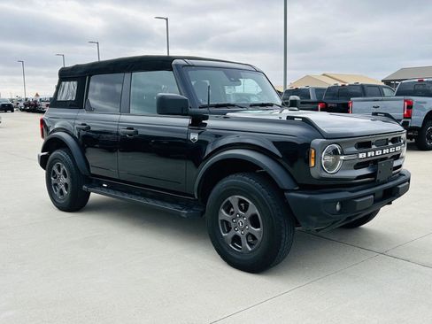 Used 2021 Ford Bronco Big Bend image 2