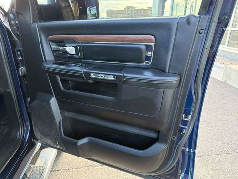 Used 2014 RAM 1500 Laramie w/ Convenience Group image 40