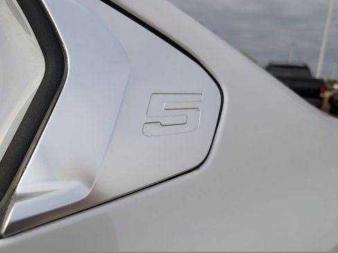 Used 2025 BMW 530i image 32