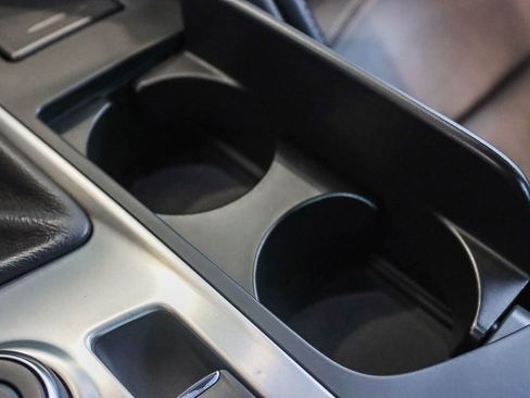 Used 2018 Chevrolet Corvette Z06 w/ Z07 Performance Package image 26