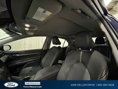 Used 2021 Toyota Camry XSE image 16