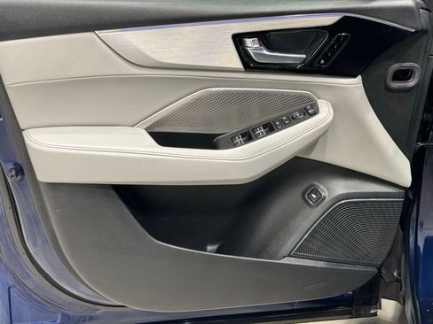 Used 2023 Acura MDX SH-AWD w/ Technology Package image 18