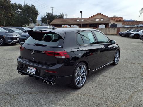 Certified 2024 Volkswagen Golf R image 8