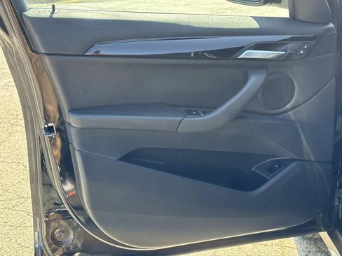 Used 2022 BMW X1 xDrive28i w/ Convenience Package image 17