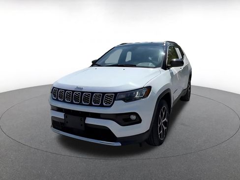 Used 2025 Jeep Compass Limited AWD/4WD image 7