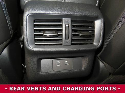 Used 2025 Nissan Murano SL image 10