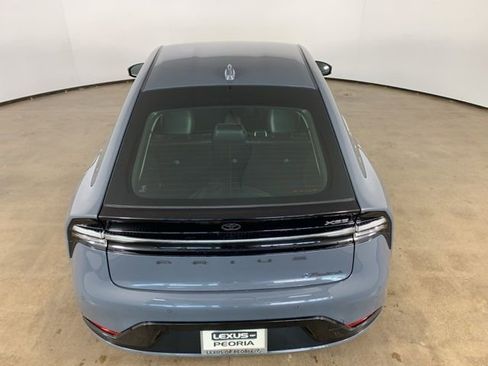 Used 2024 Toyota Prius Prime image 11