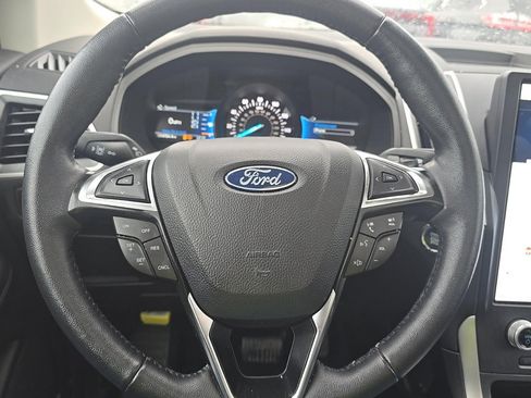 Used 2024 Ford Edge SEL w/ Convenience Package AWD/4WD image 10