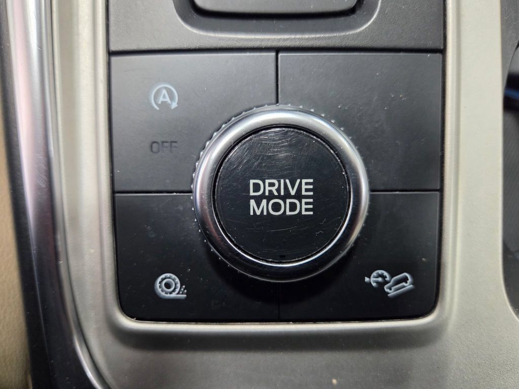 Used 2021 Ford Explorer Limited AWD/4WD image 41