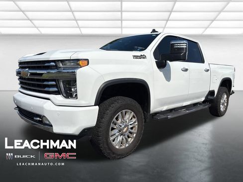 Used 2023 Chevrolet Silverado 2500 High Country w/ Technology Package AWD/4WD image 9