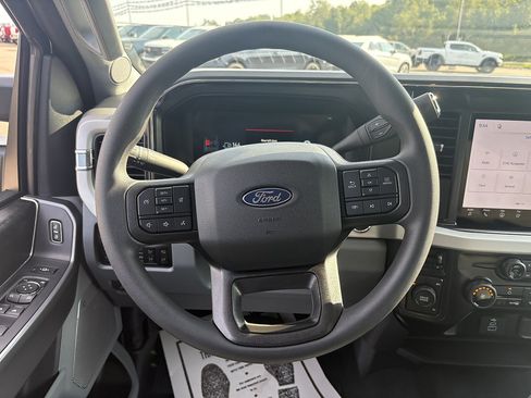 New 2027 Ford F350 XLT w/ XLT Premium Package AWD/4WD image 23