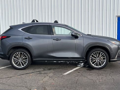 Used 2022 Lexus NX 350h AWD image 3