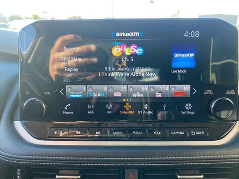 Used 2023 Nissan Rogue Platinum w/ Platinum Premium Package image 23